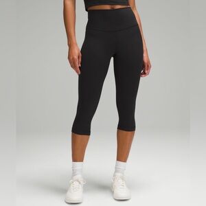 Lululemon cropped leggings
